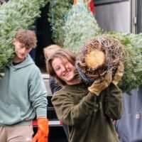 Unloading-Optimist-Christmas-trees-11-staff-photo-by-Scott-McCaffrey